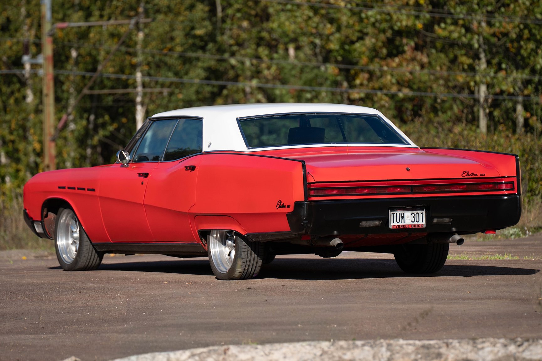 Exterior image of 1967 Buick Electra 225 Custom 430 cui