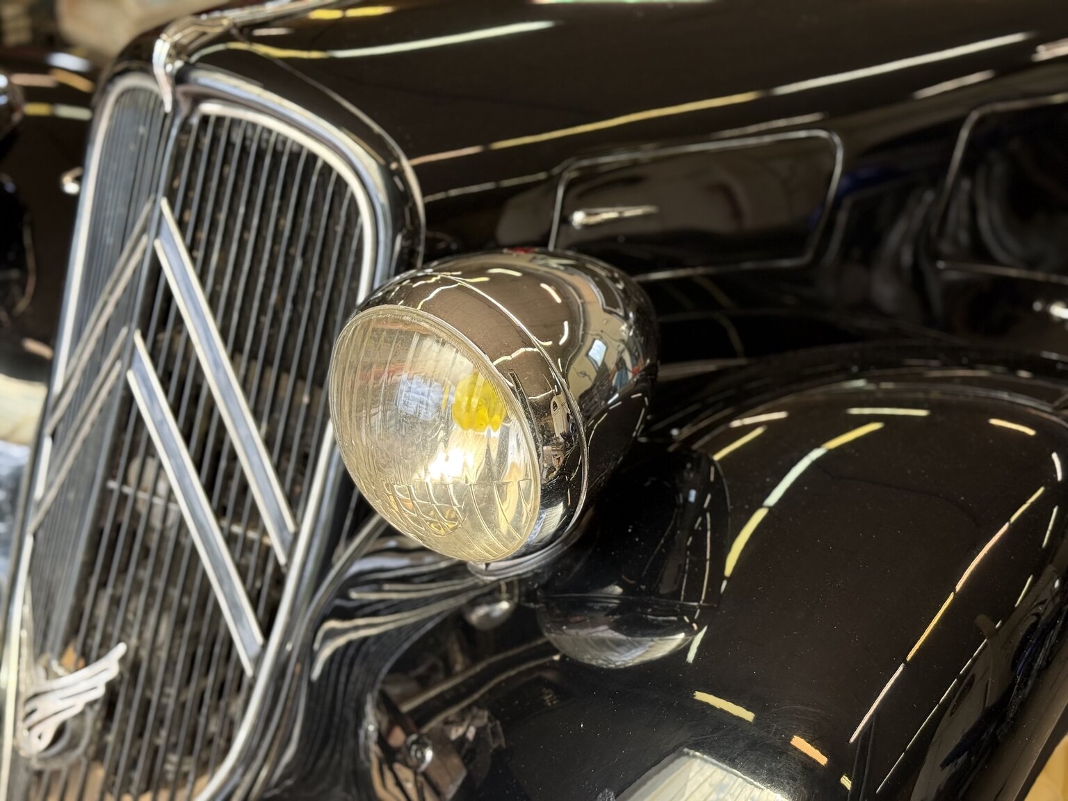 Exteriörbild på 1939 Citroën Berline 11 Sport Convertible
