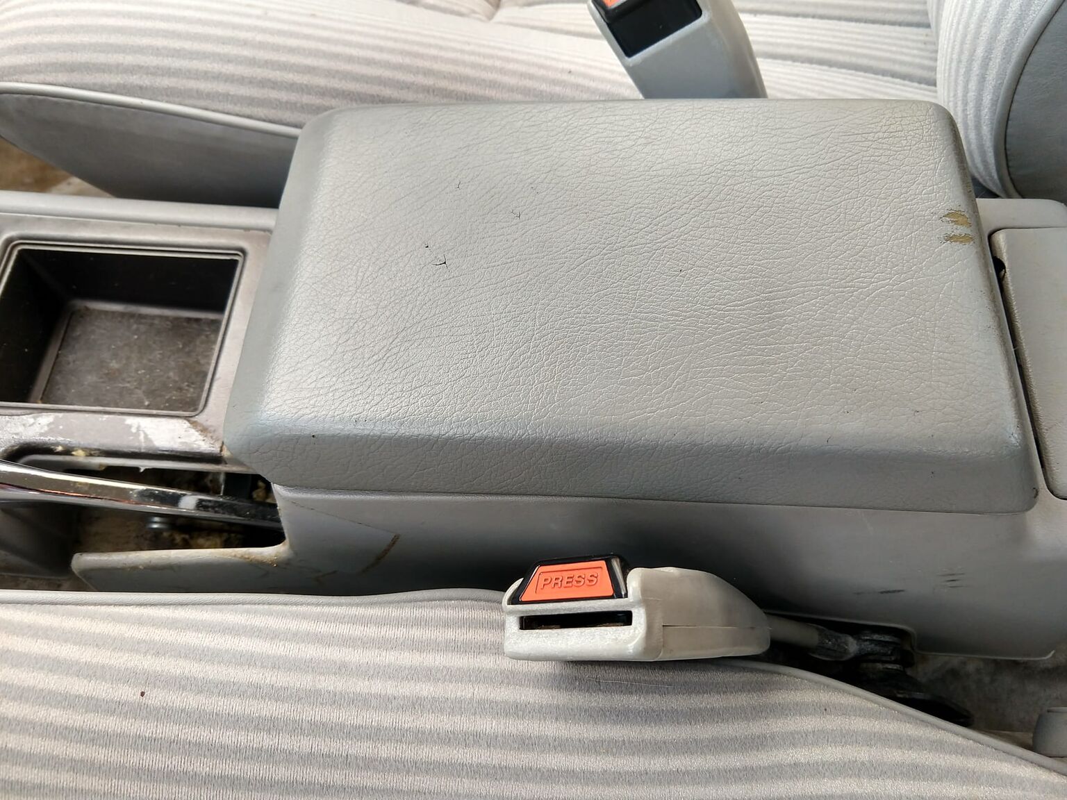Interiörbild 1983 Datsun Laurel