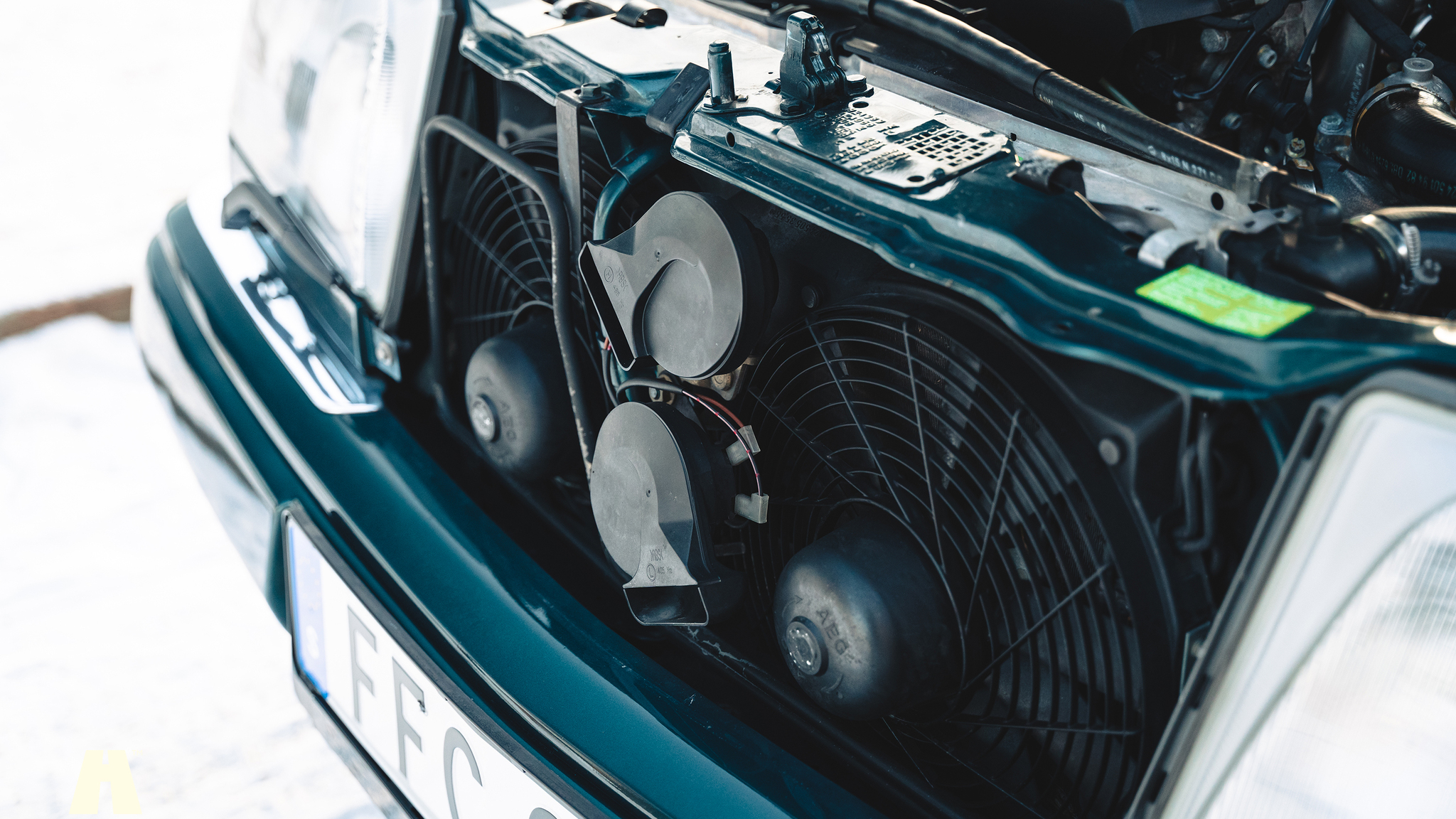 Image of 1995 Mercedes-Benz E320 Cabriolet  mechanics