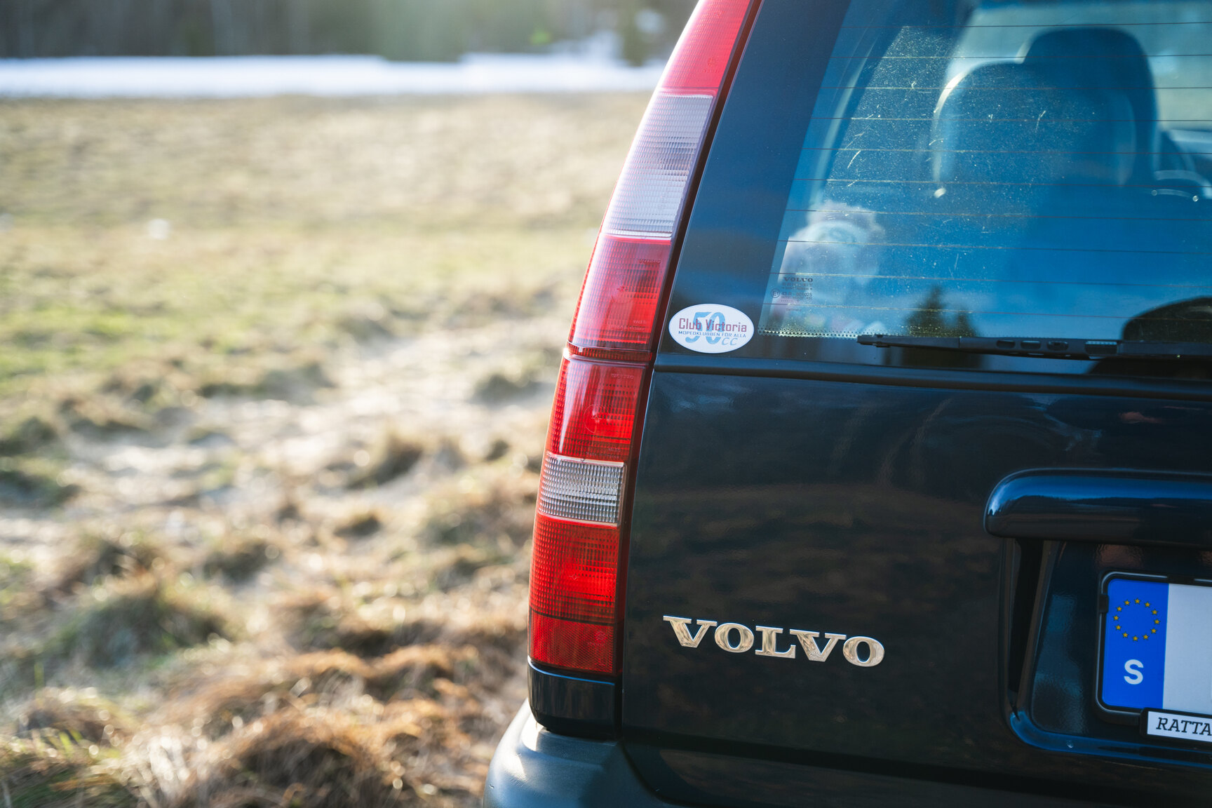 Exteriörbild på 2000 Volvo V70 XC