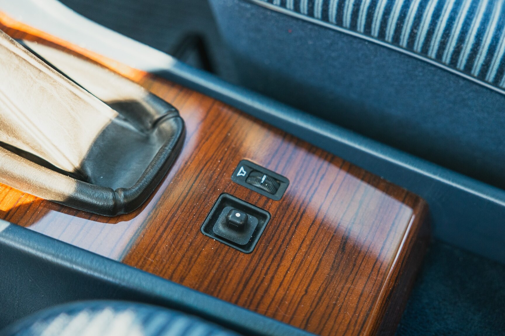 Interiörbild 1987 Mercedes-Benz 230E