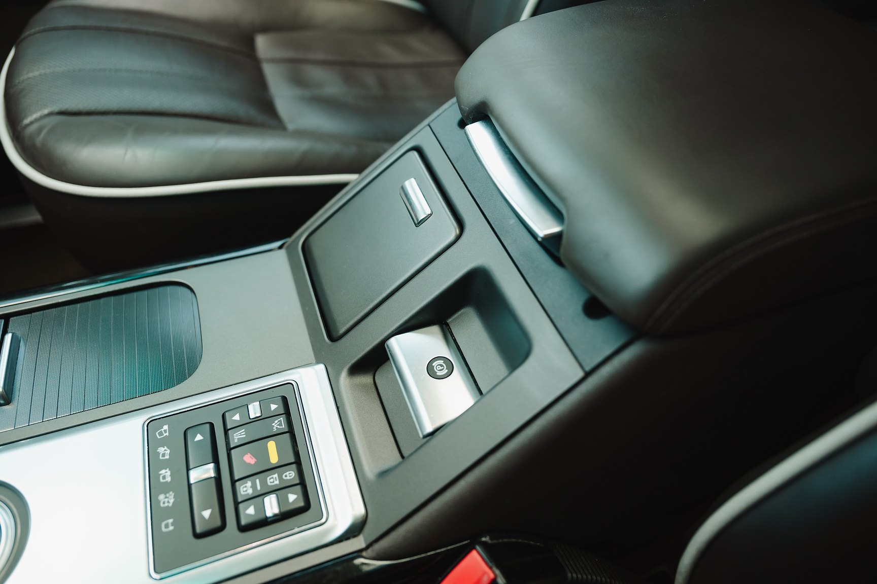 Interior image of 2012 Range Rover 4.4 TDV8 Westminster 