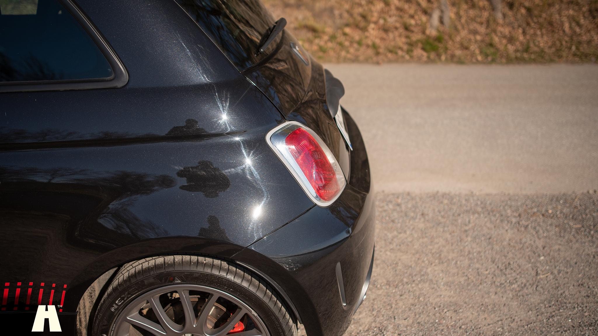 Exterior image of 2016 Abarth 595 Competizione (11)