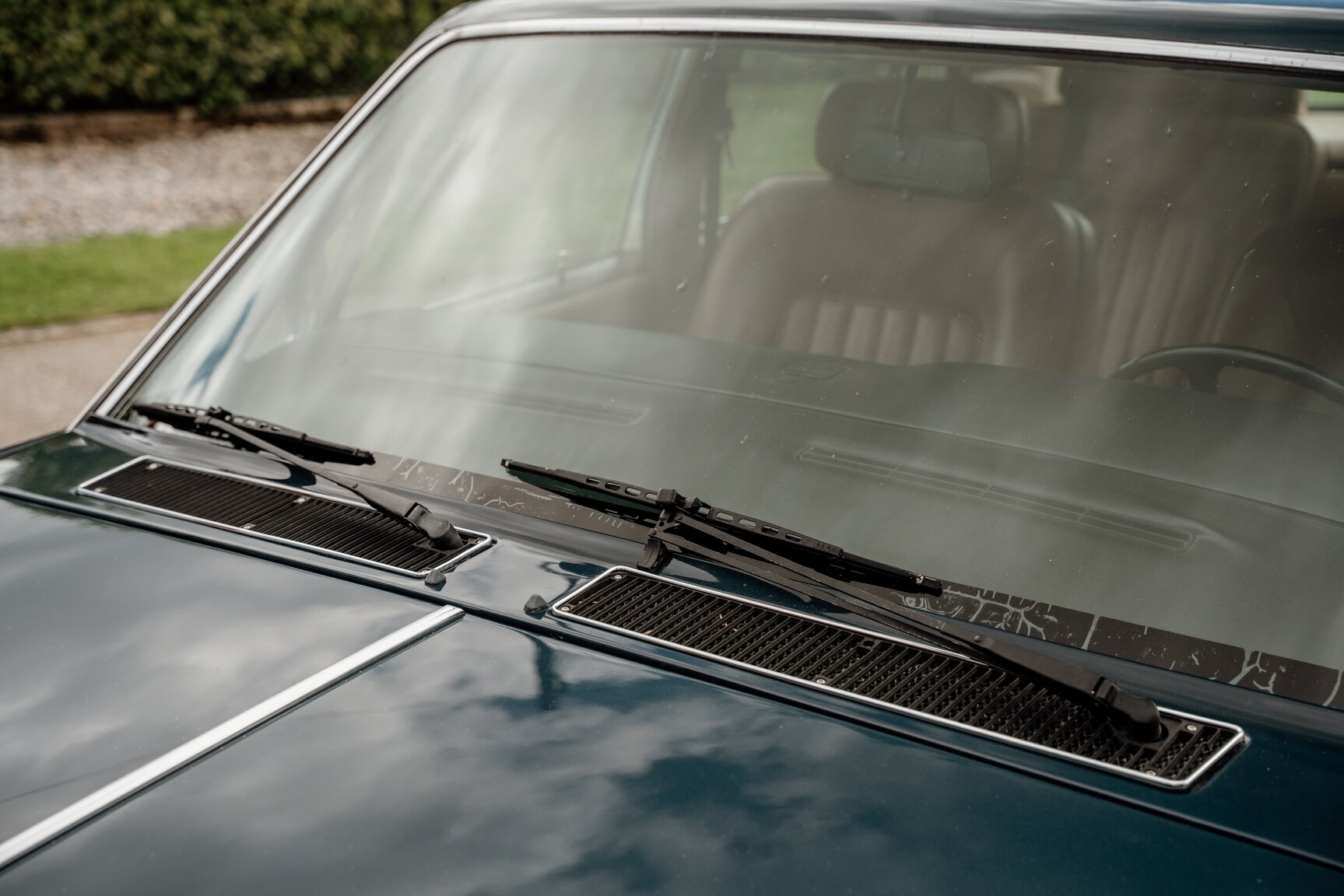 Exterior image of 1982 Rolls Royce Silver Spirit