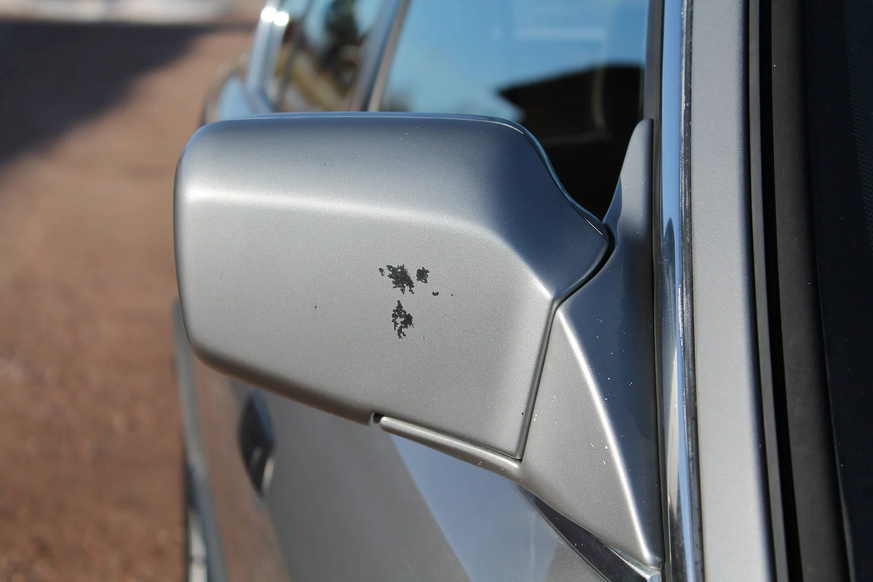 Exterior image of 1988 BMW 535i - NO RESERVE (84)