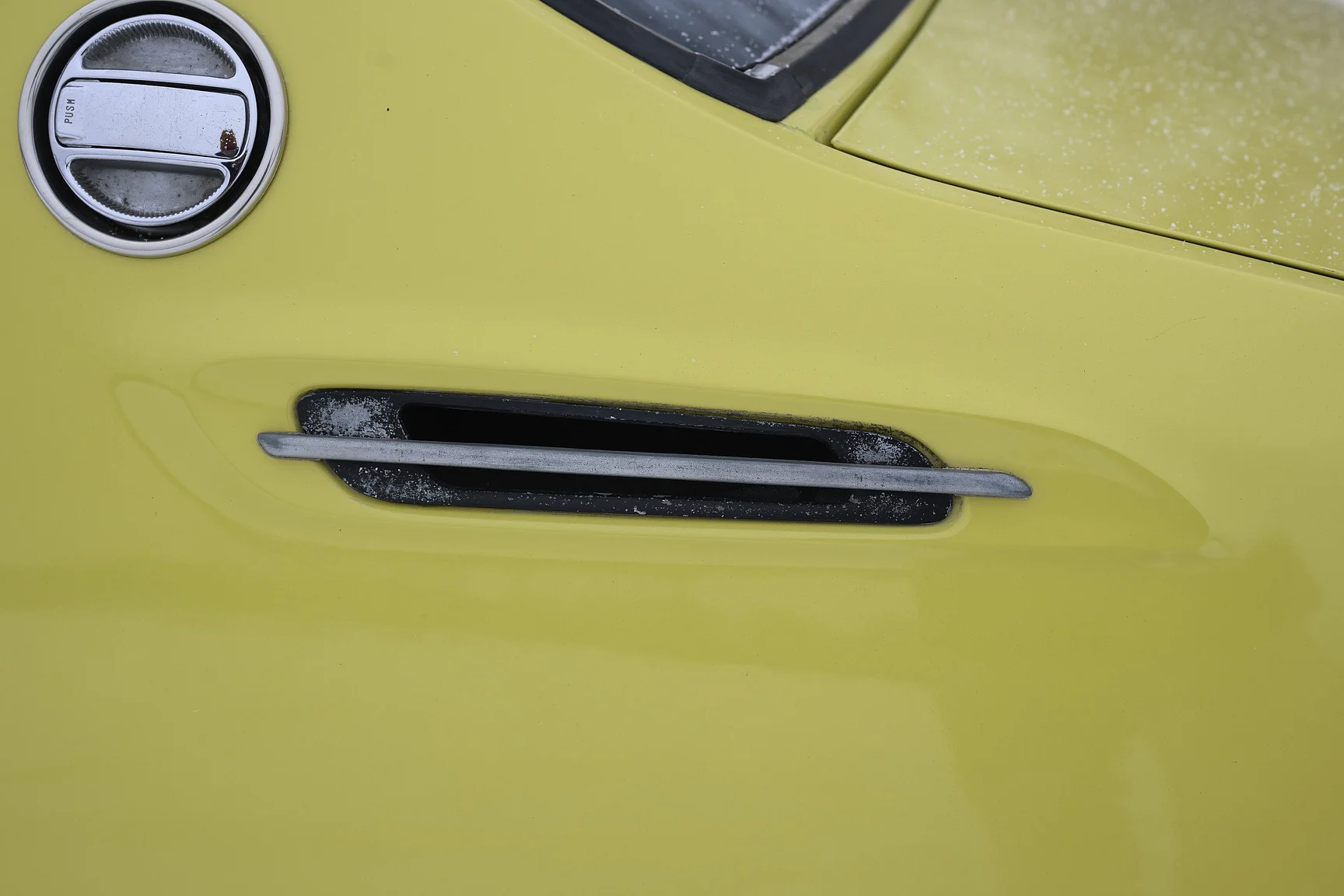 Exteriörbild på 1975 Toyota Corolla KE30 (48)