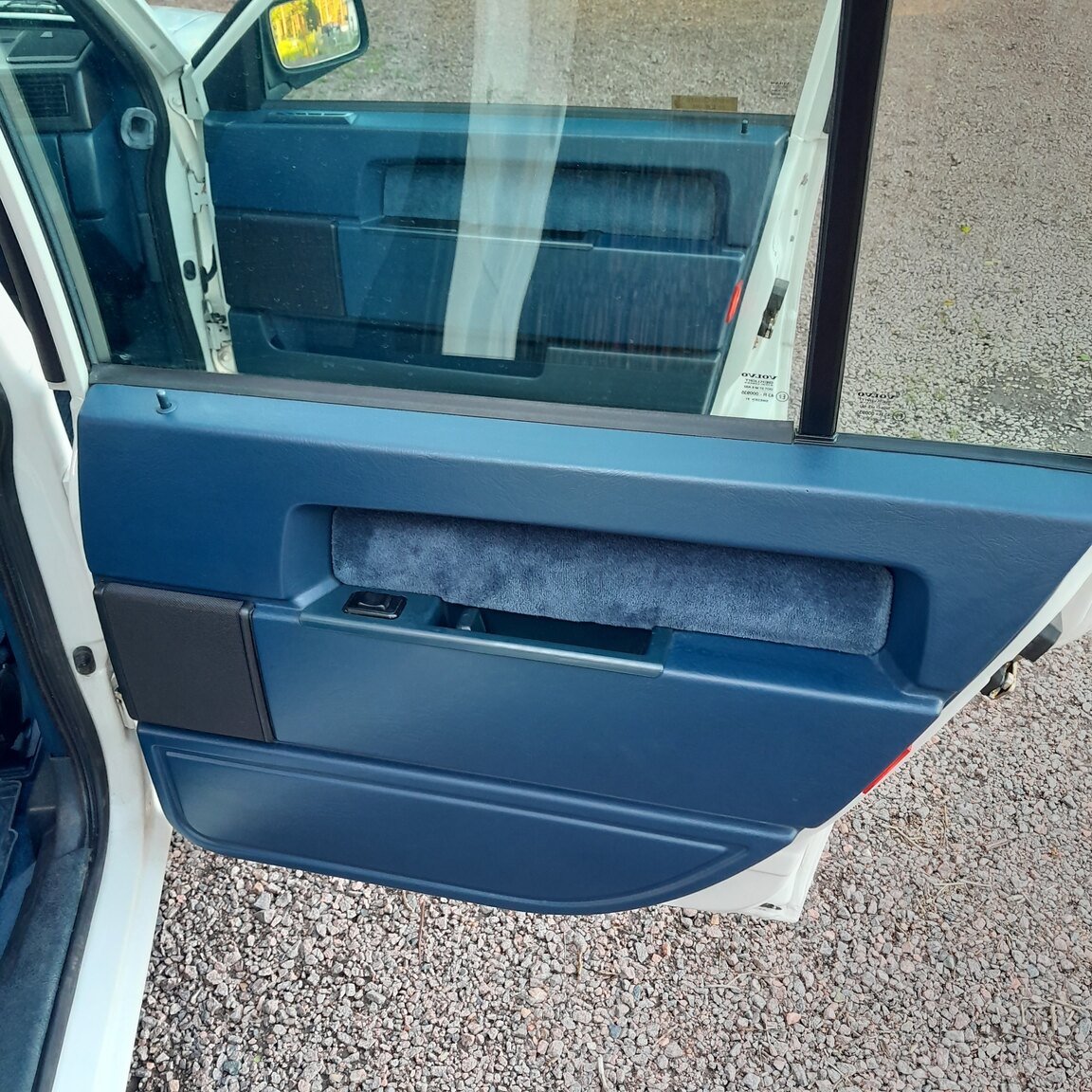 Interiörbild 1992 Volvo 944 GL SE