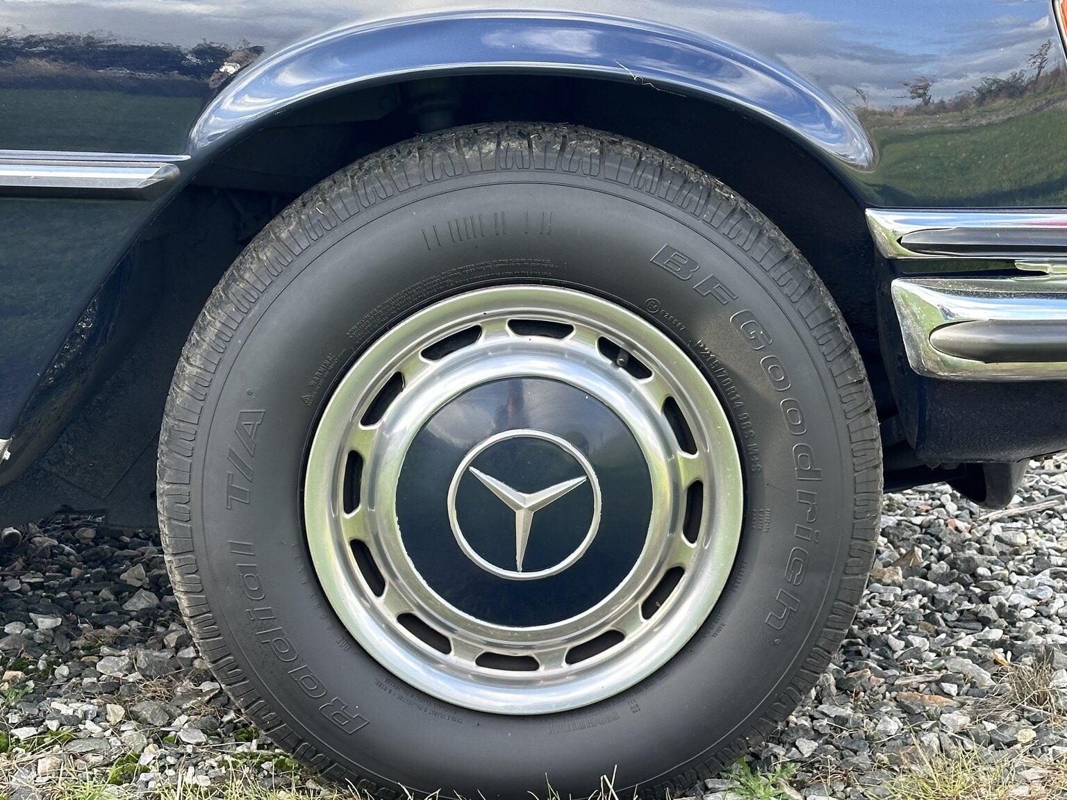 Exteriörbild på 1975 Mercedes-Benz 450 SEL 6.9 Bepansrad 