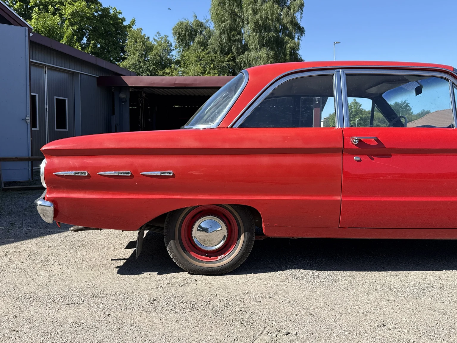 Aussenfoto 1961 Ford Falcon Tudor Sedan (9)