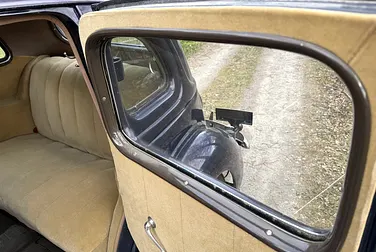 #<Image:0x00007fe425bf4ee0>