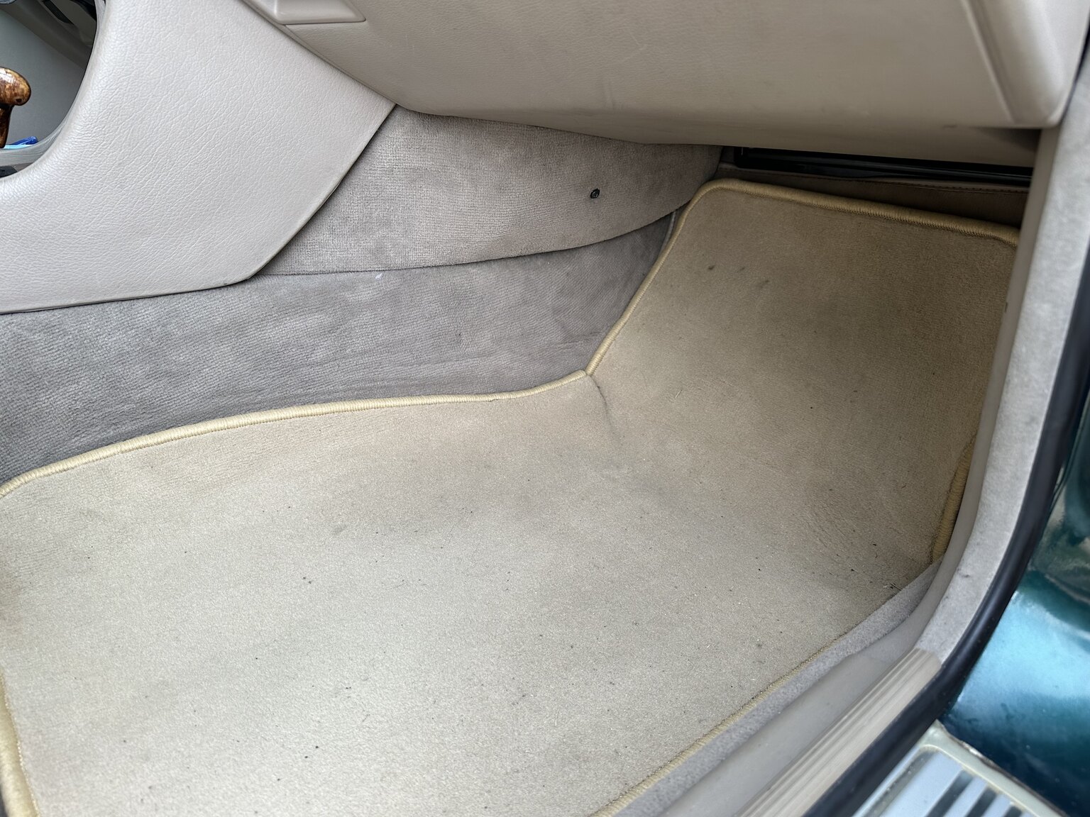 Innenraumfoto von 1992 BMW 740iA