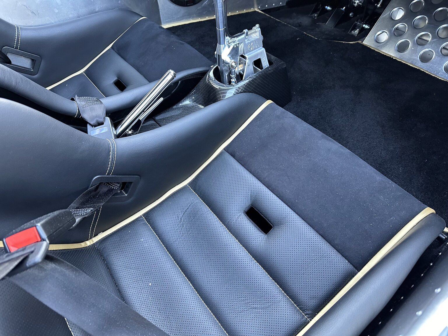 Interior image of 2021 Ultima Evolution LS3