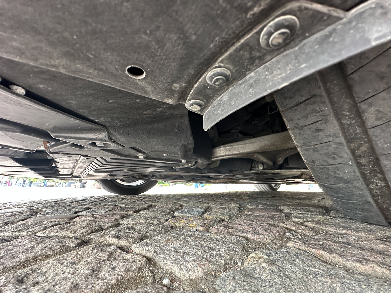 Image of 2018 Mercedes-Benz AMG GT C mechanics