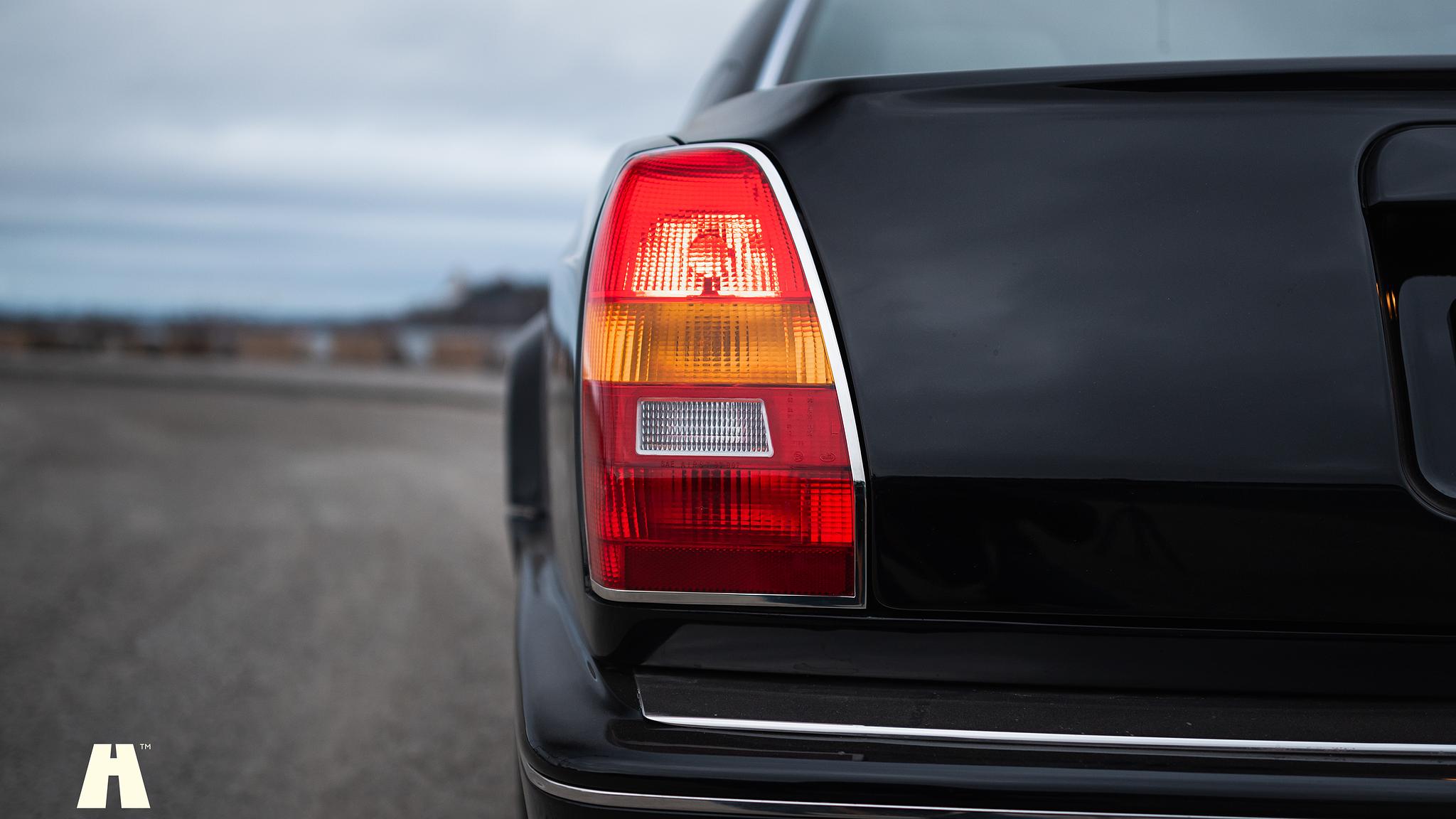 Exteriörbild på 1997 Bentley Continental T (17)