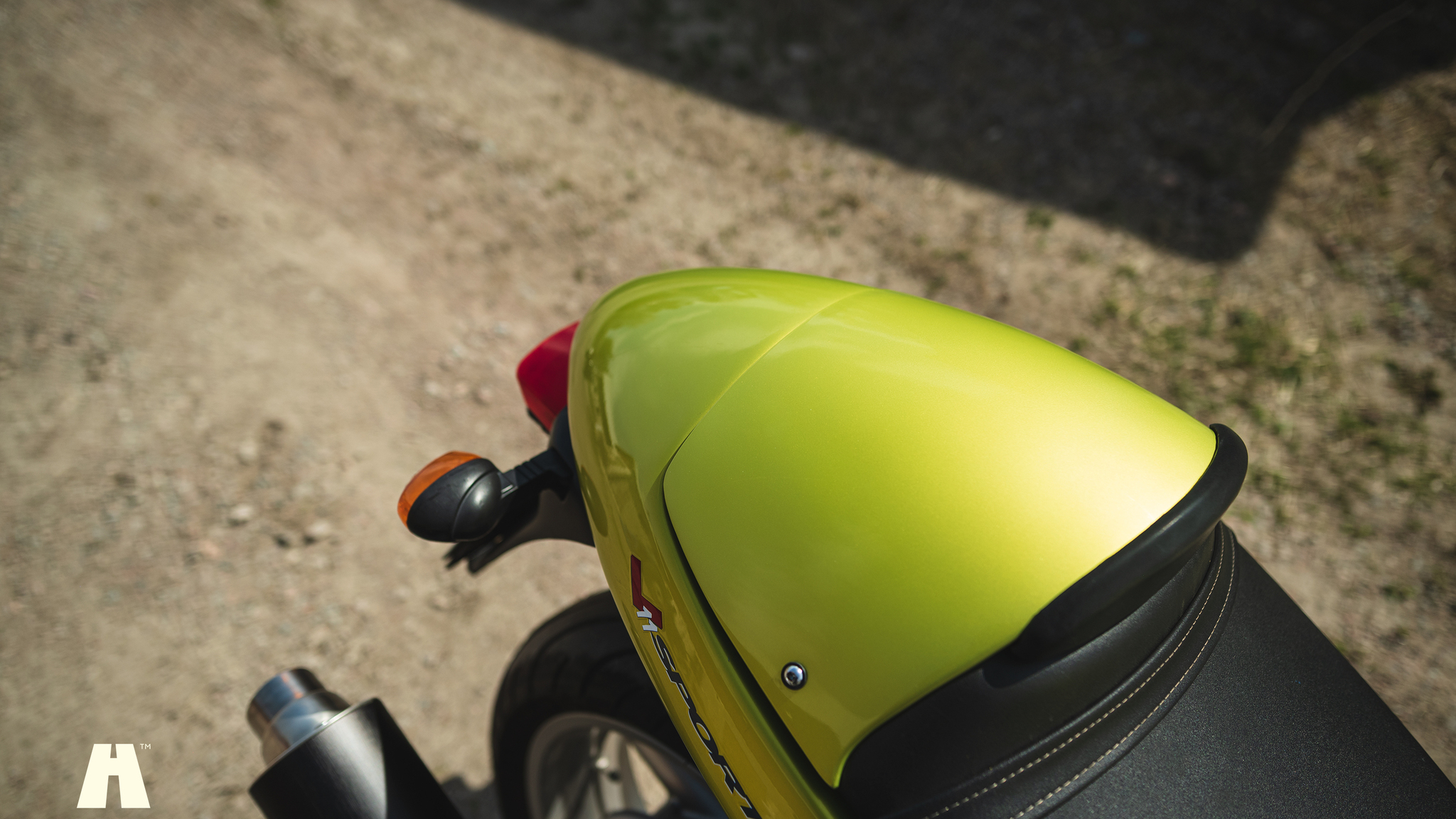 Aussenfoto 2002 Moto Guzzi V11 Sport (34)