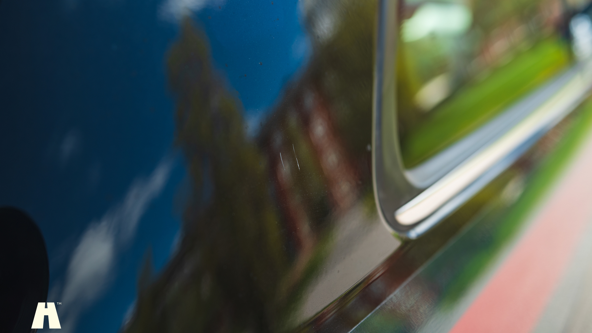 Exterior image of 2012 FIAT 500 GUCCI