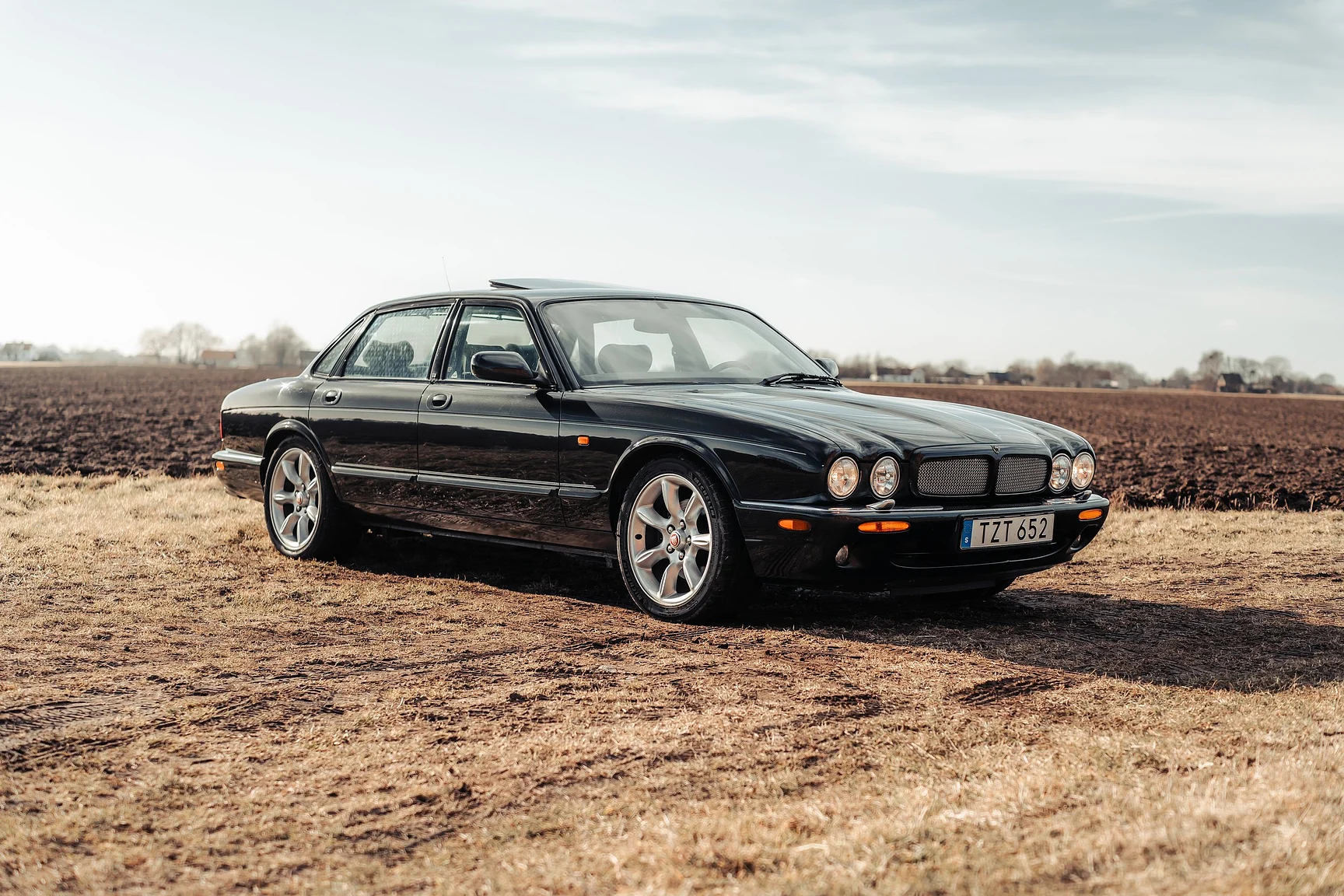 Exteriörbild på 1997 Jaguar XJR 4.0 Kompressor NO RESERVE (19)