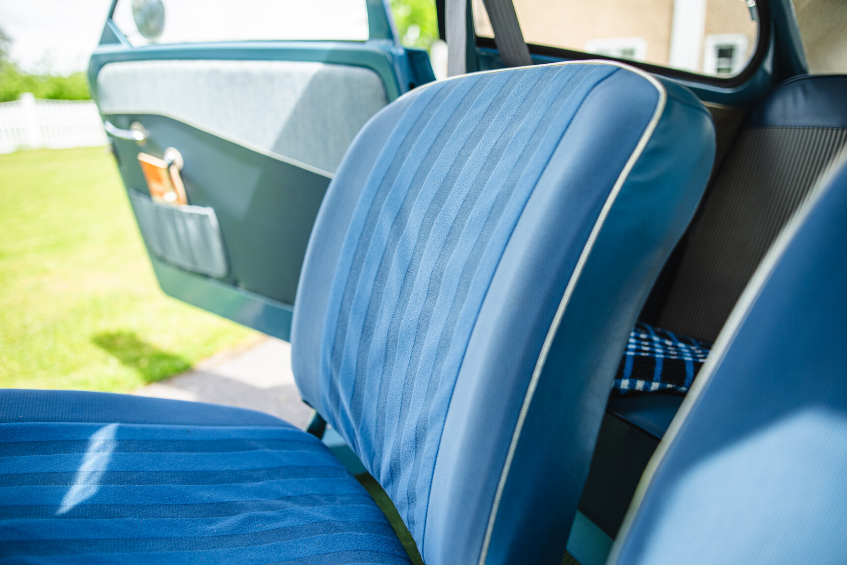 Interior image of 1959 SAAB 93B De Luxe