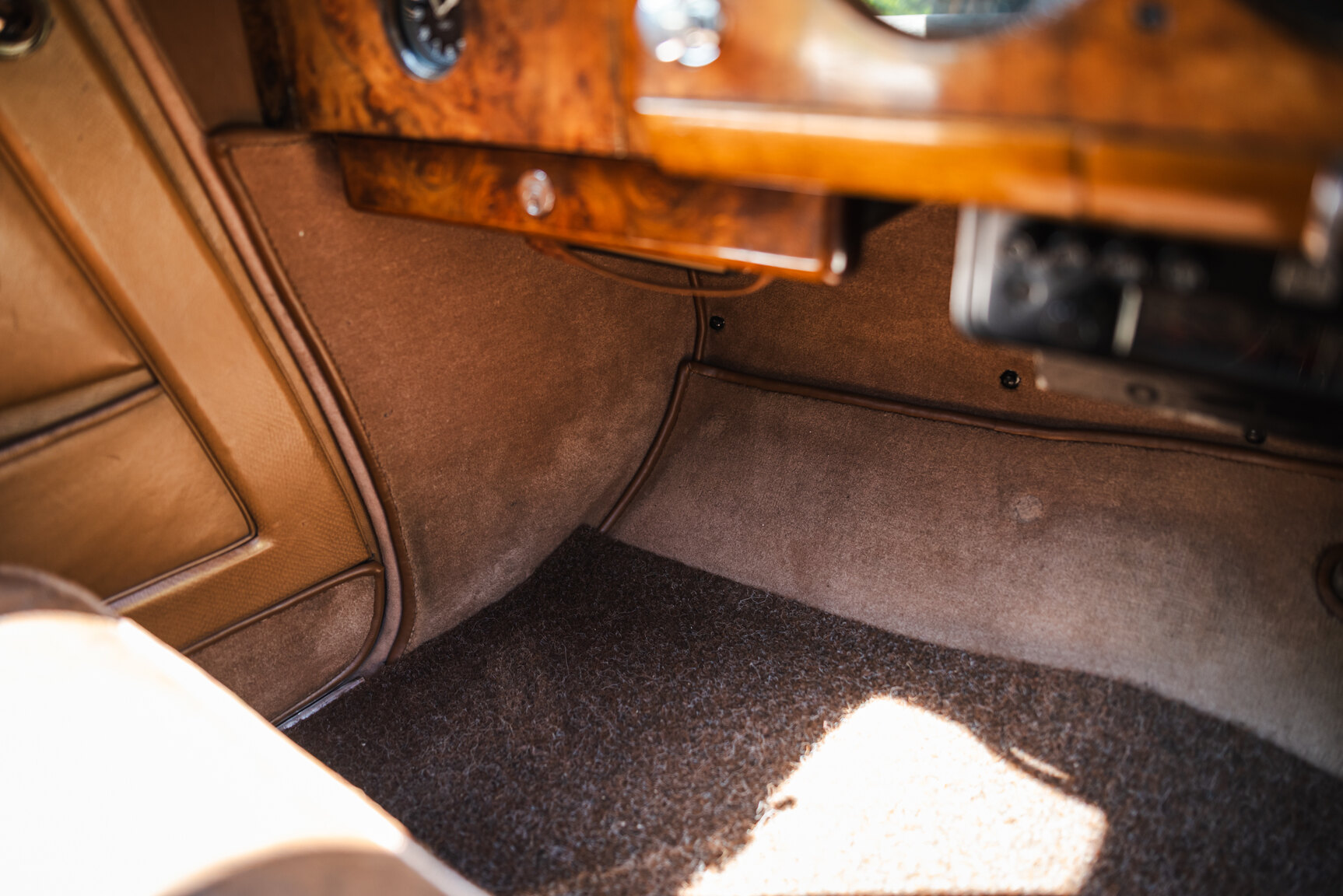 Interior image of 1950 Bentley 4 1/4 Litre