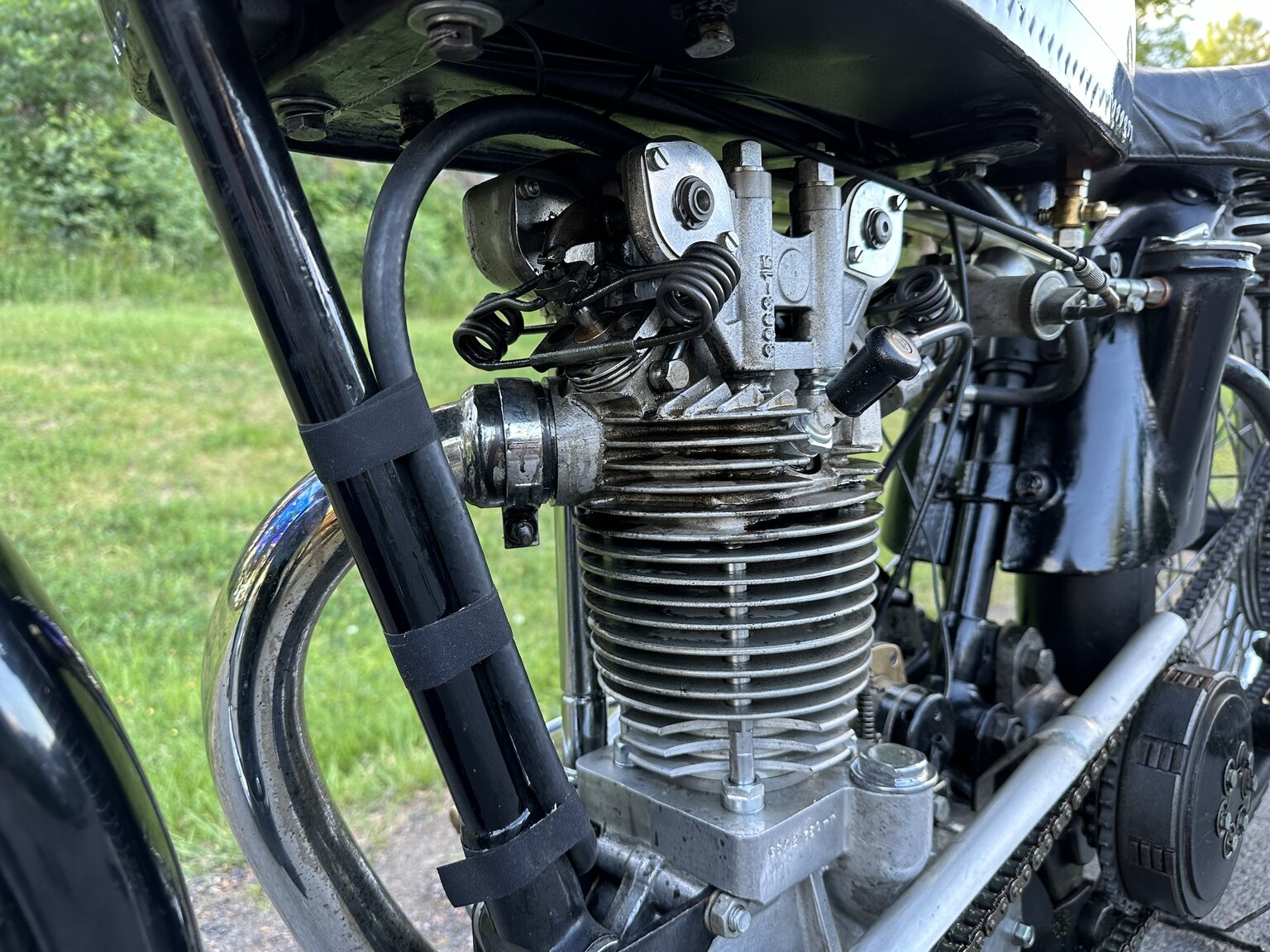 Image of 1933 Husqvarna 350 mechanics