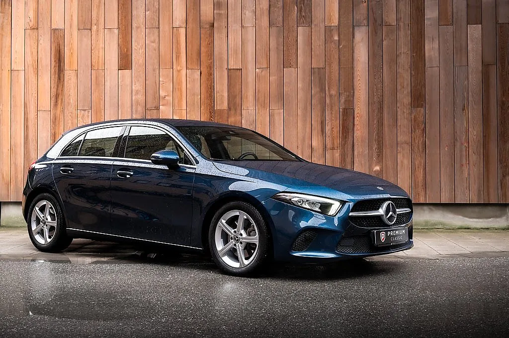 Bild von 2020 Mercedes-Benz A (1)