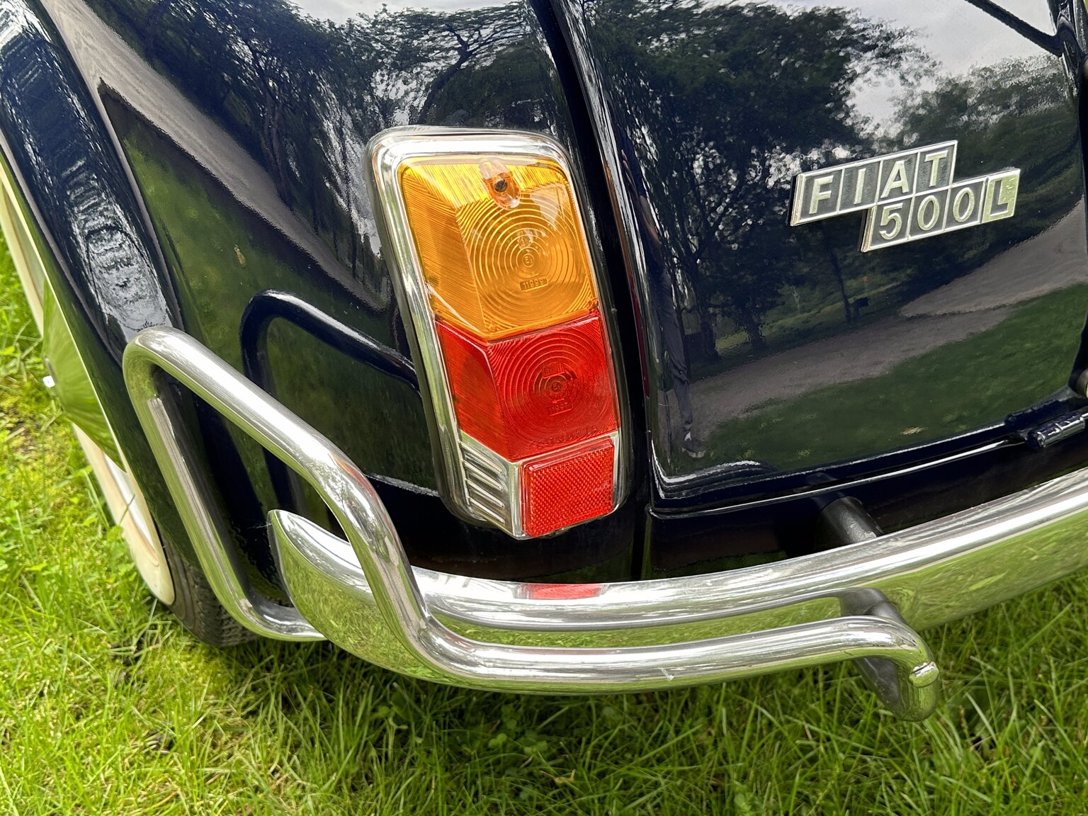 Exteriörbild på 1971 Fiat 500 L (52)