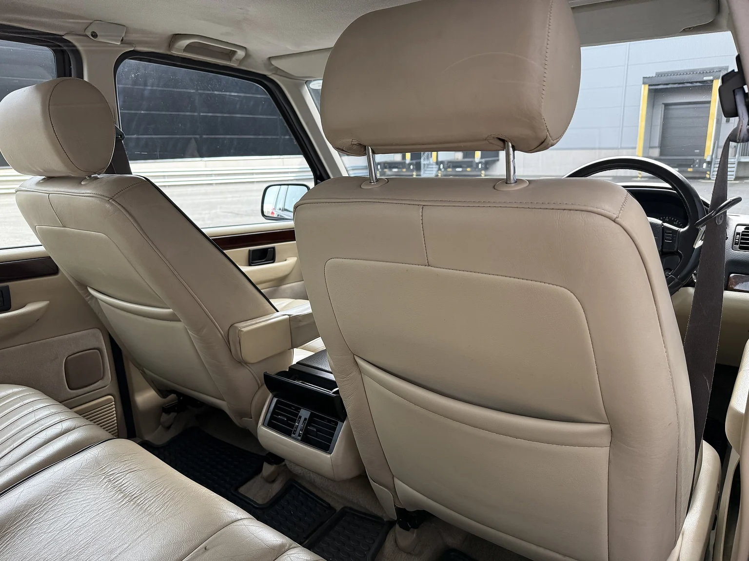 Innenraumfoto von 1998 Land Rover Range Rover P38 (21)