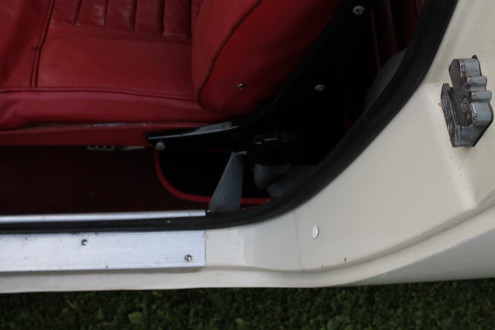 Interior image of 1968 Volvo P1800 S