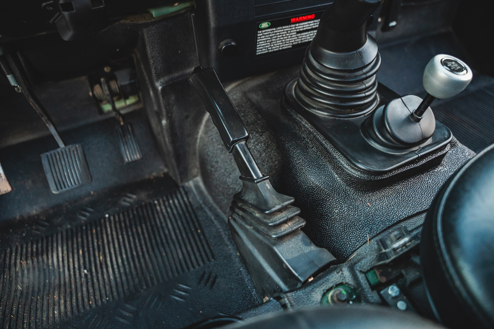 Interiörbild 2003 Land Rover Defender TD5 90 Pickup (28)