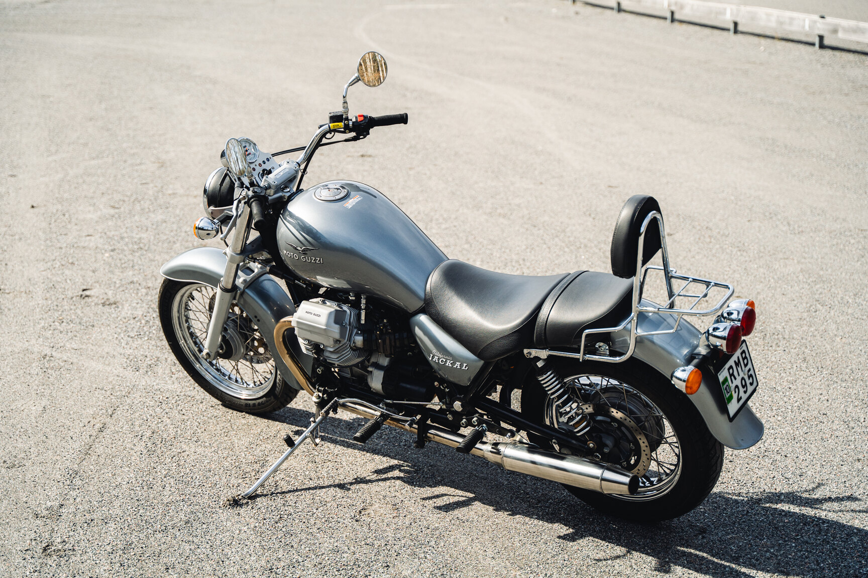 Exteriörbild på 2000 Moto Guzzi California 1100 EV Jackal