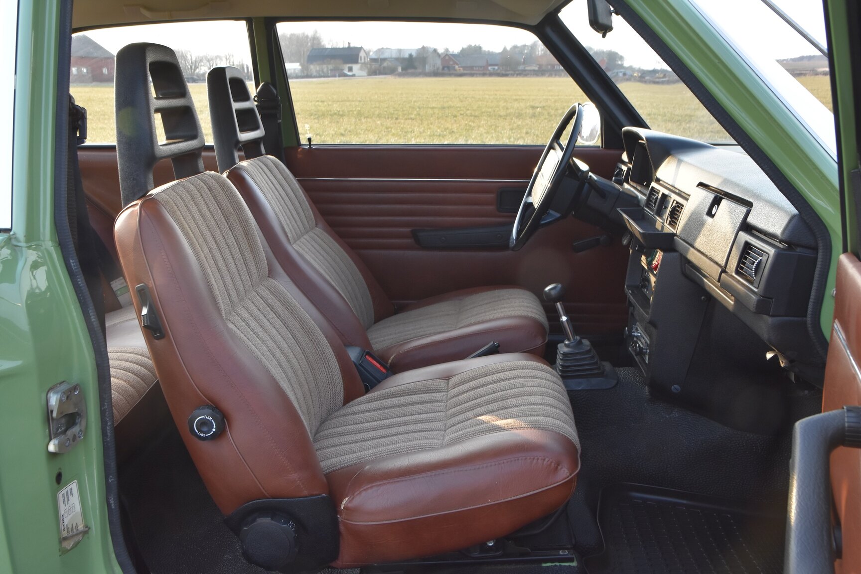 Interiörbild 1975 Volvo 242