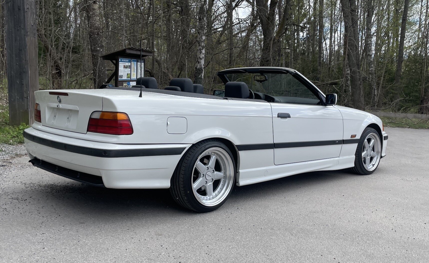 Aussenfoto 1995 BMW 328 iA Convertible