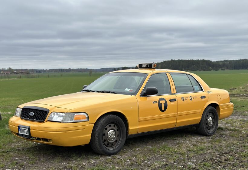 2011 Ford Crown Victoria New York Cab
