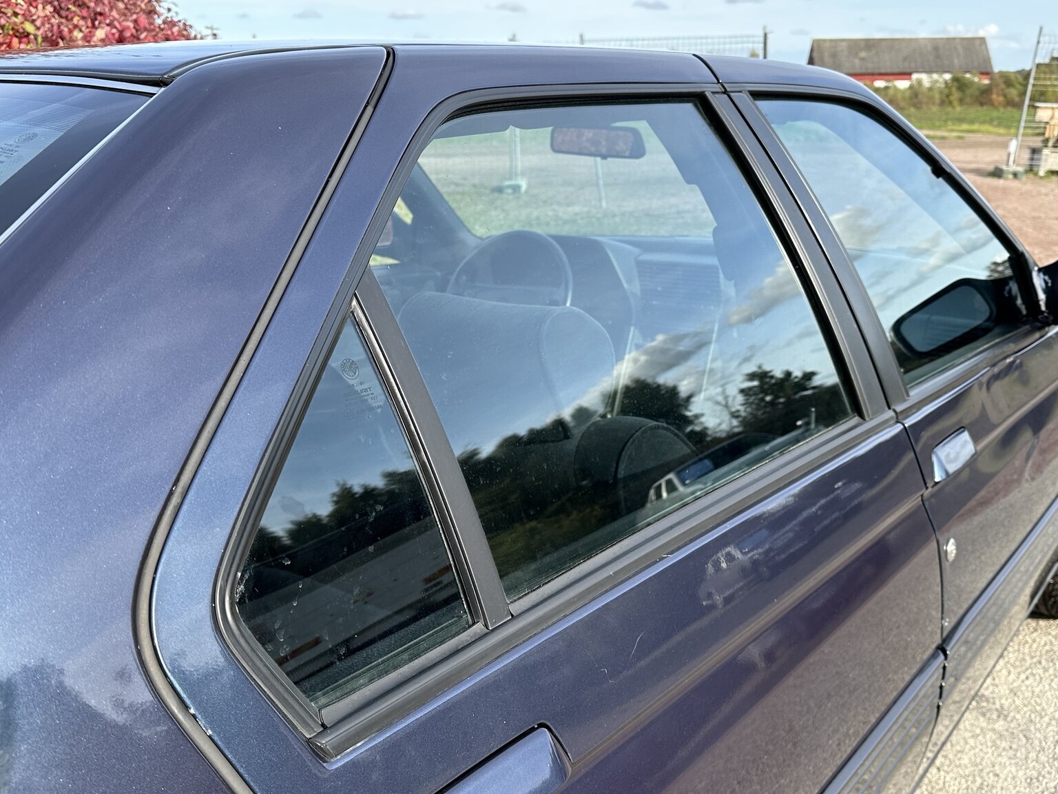 Exteriörbild på 1994 Alfa Romeo 164