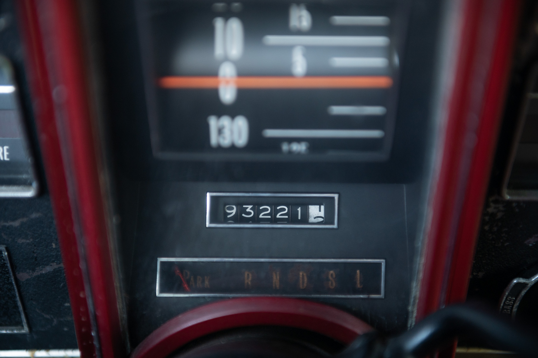 Interior image of 1968 Oldsmobile Toronado (3)