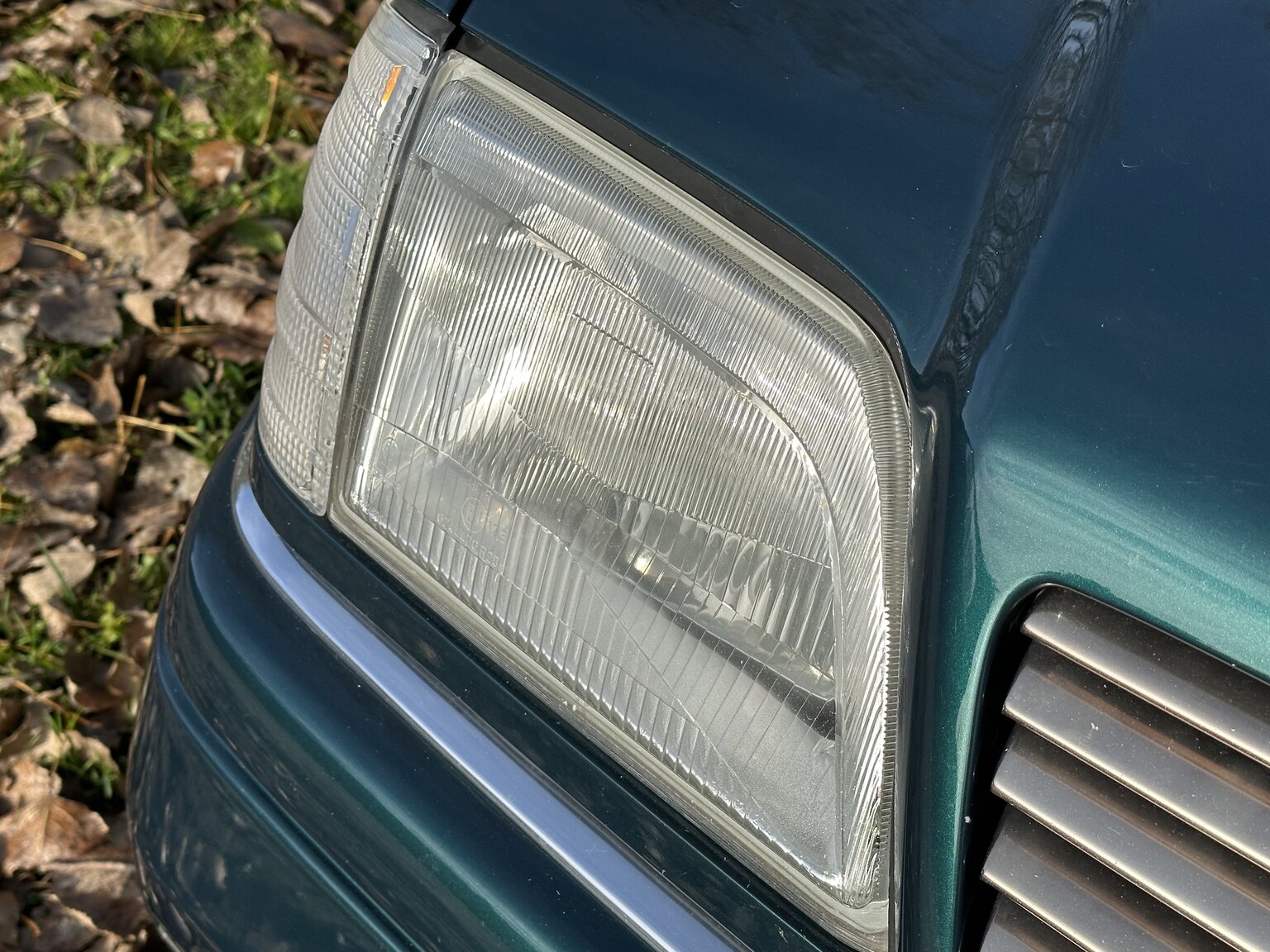 Exteriörbild på 1995 Mercedes-Benz SL 500 (45)