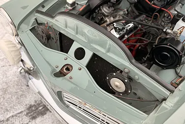 #<Image:0x00007f10c587e9c0>