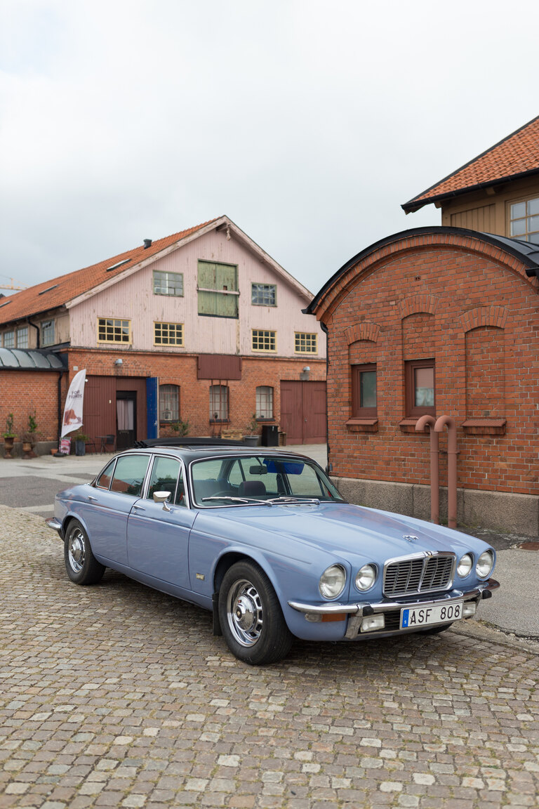Aussenfoto 1975 JAGUAR XJ6  (72)