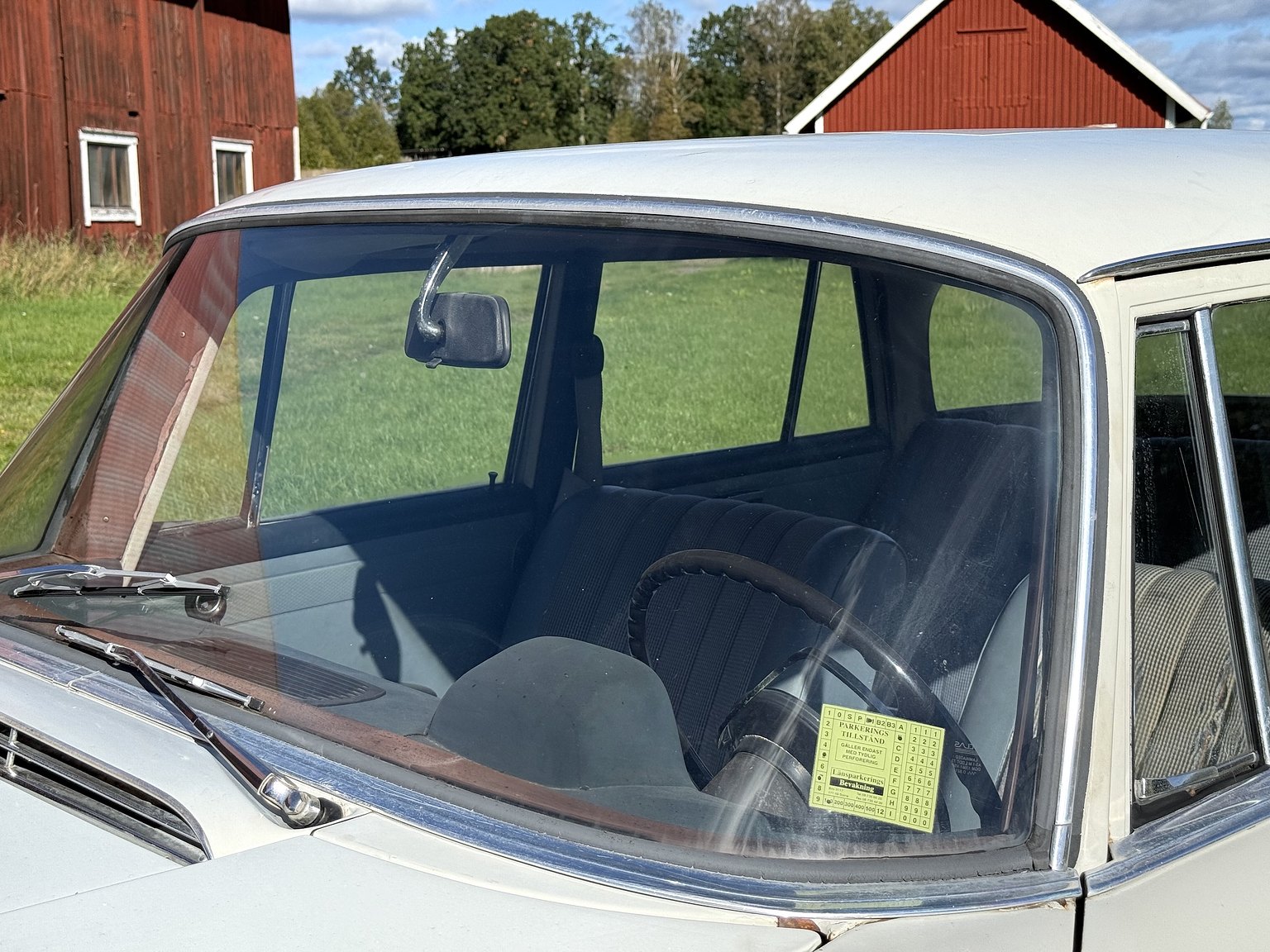 Exteriörbild på 1967 Mercedes-Benz 200
