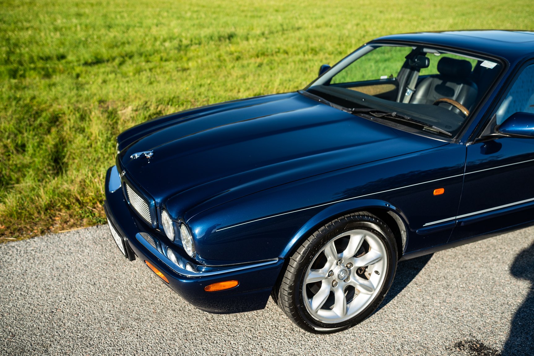 Exterior image of 2001 Jaguar XJR