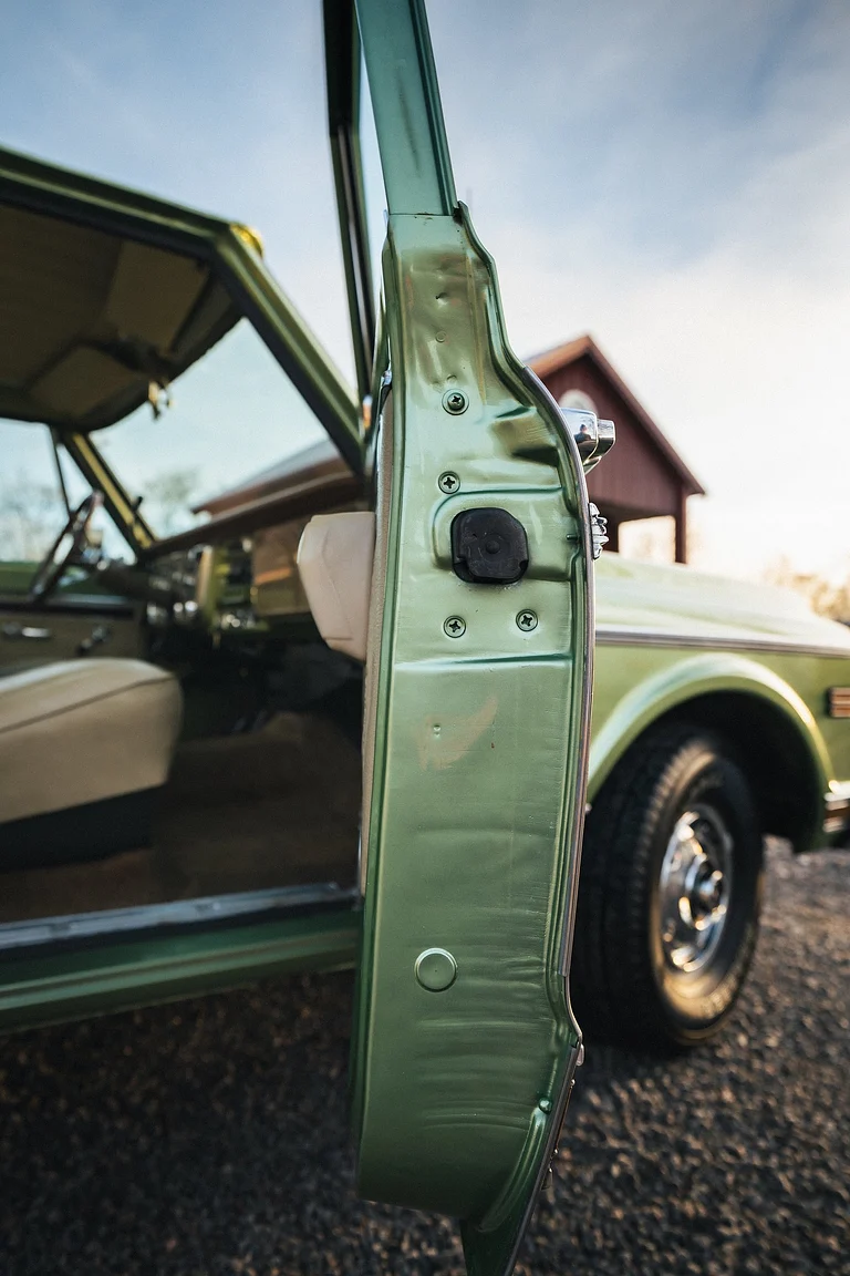 Interior image of 1970 GMC 1500 Custom Sierra Grande – NO RESERVE (51)
