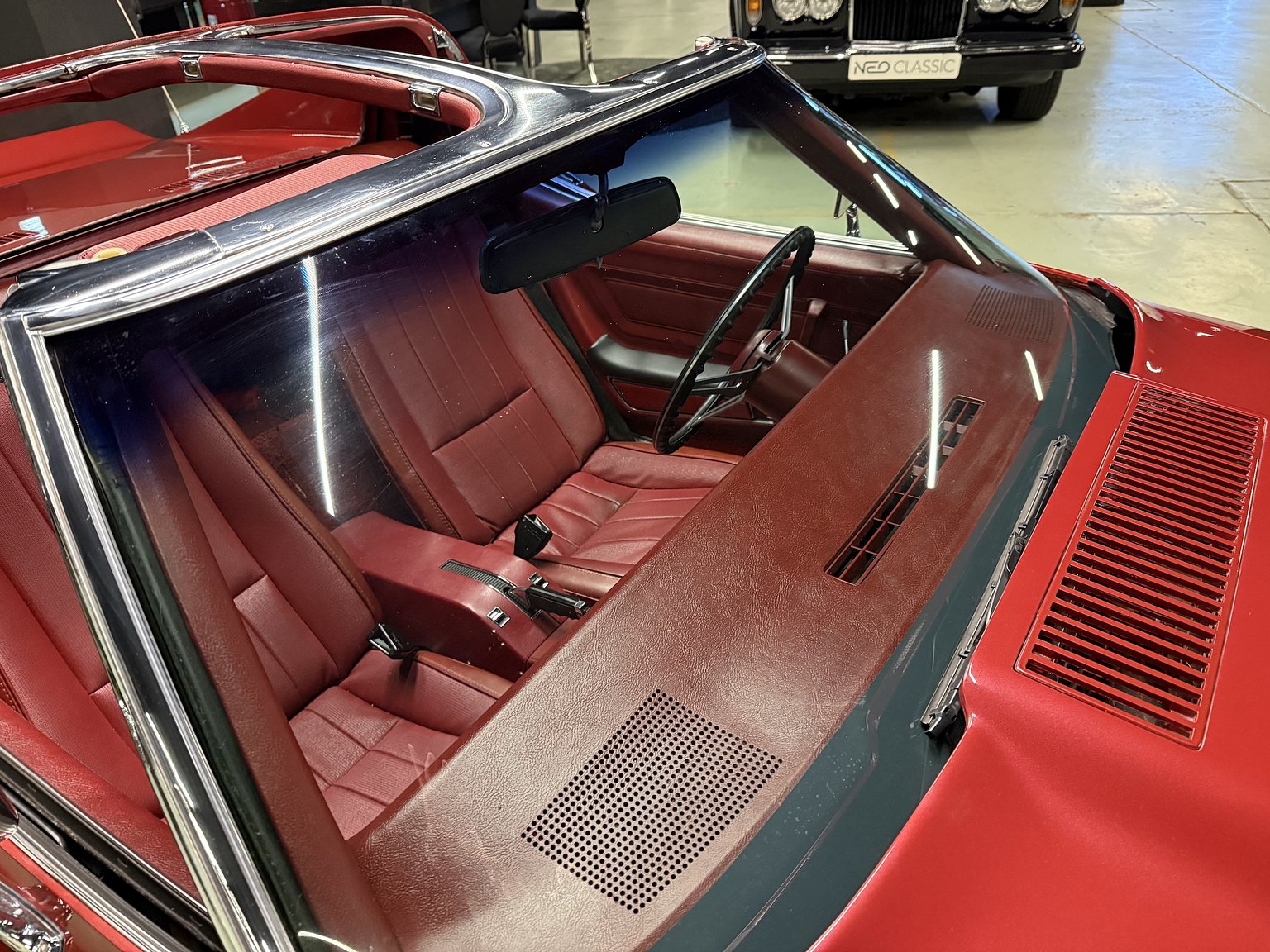 Exterior image of 1974 Chevrolet Corvette Stingray