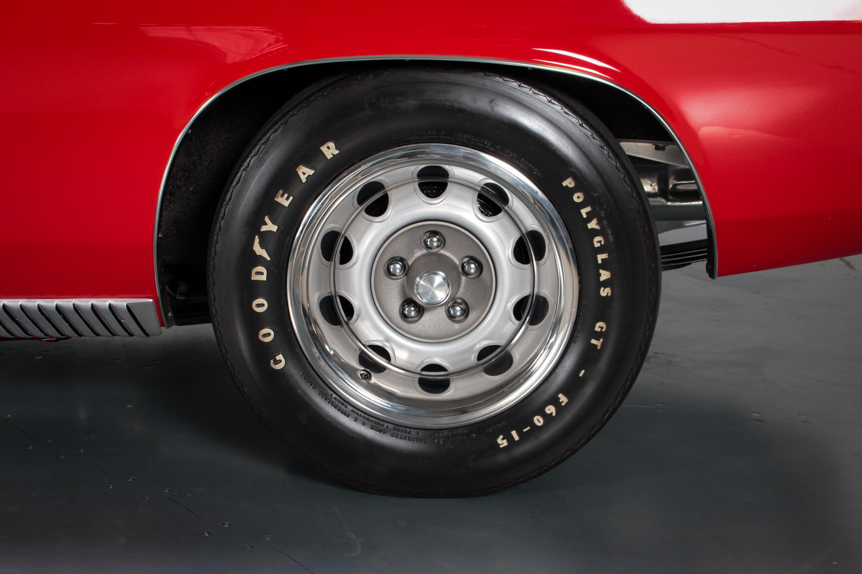 Exteriörbild på 1970 Plymouth Hemi Cuda