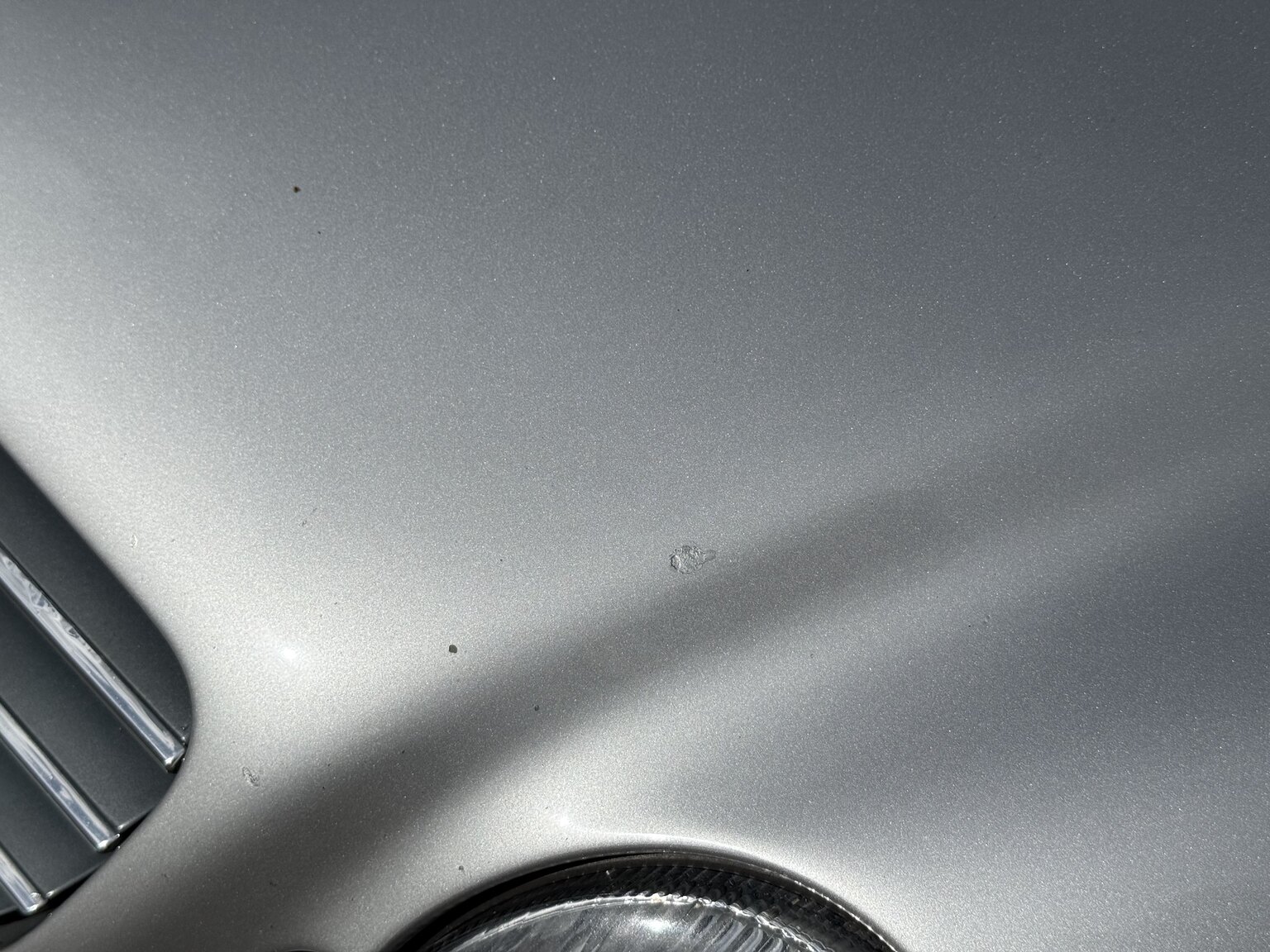 Exterior image of 2000 Mercedes-Benz CL 500