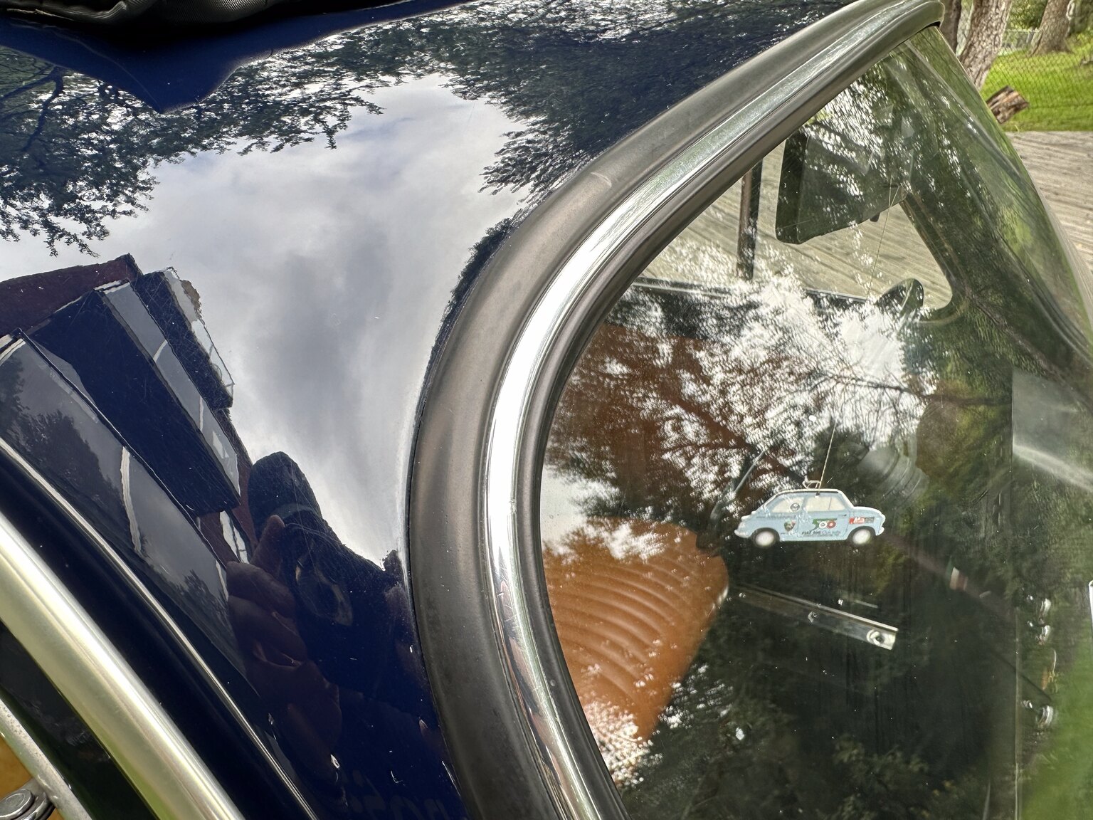 Exteriörbild på 1971 Fiat 500 L (42)