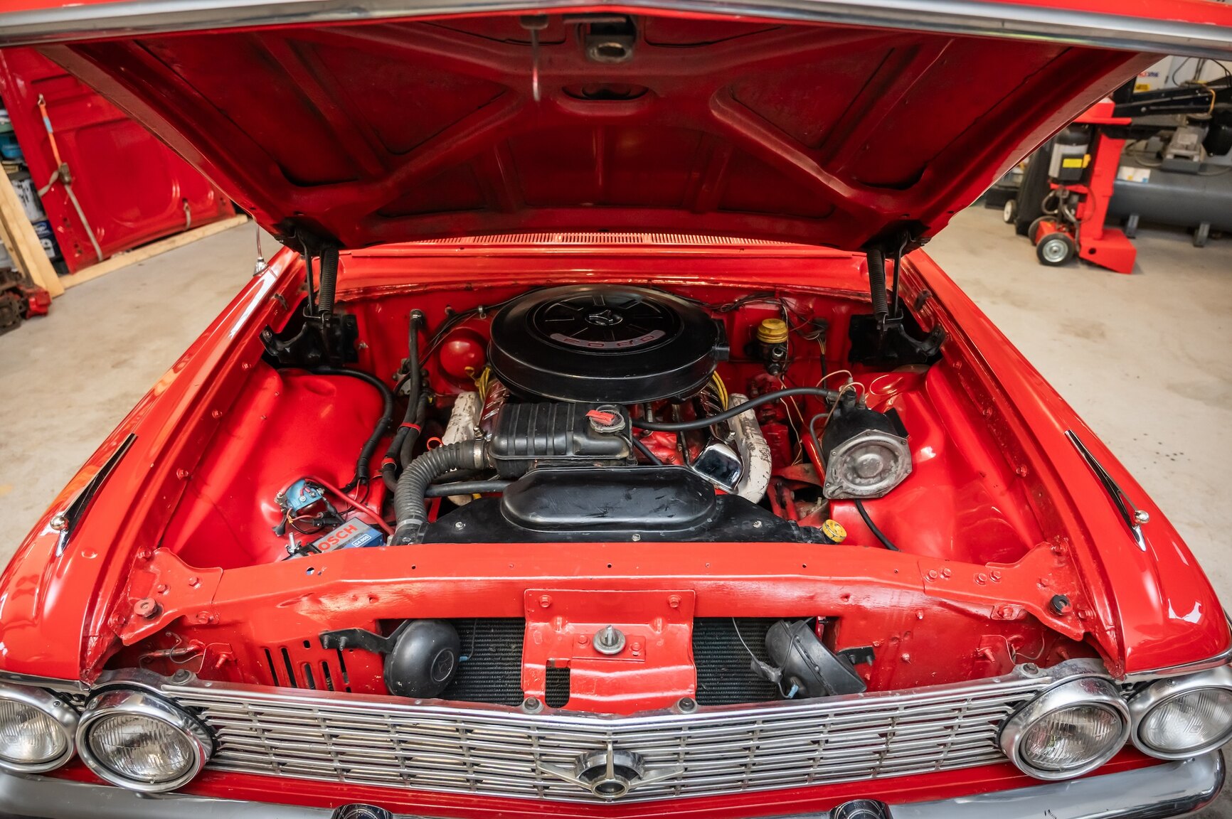 Image of 1962 Ford Galaxie 500 Sunliner mechanics