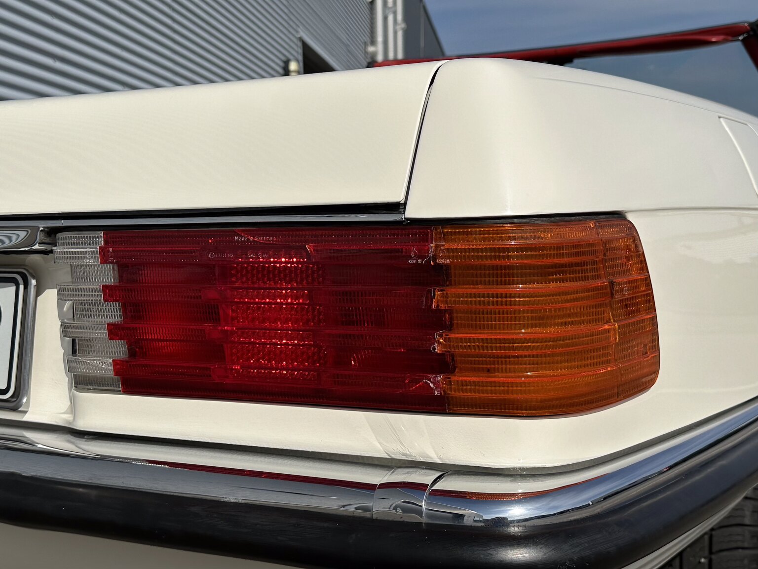 Exteriörbild på 1972 Mercedes-Benz 350 SL