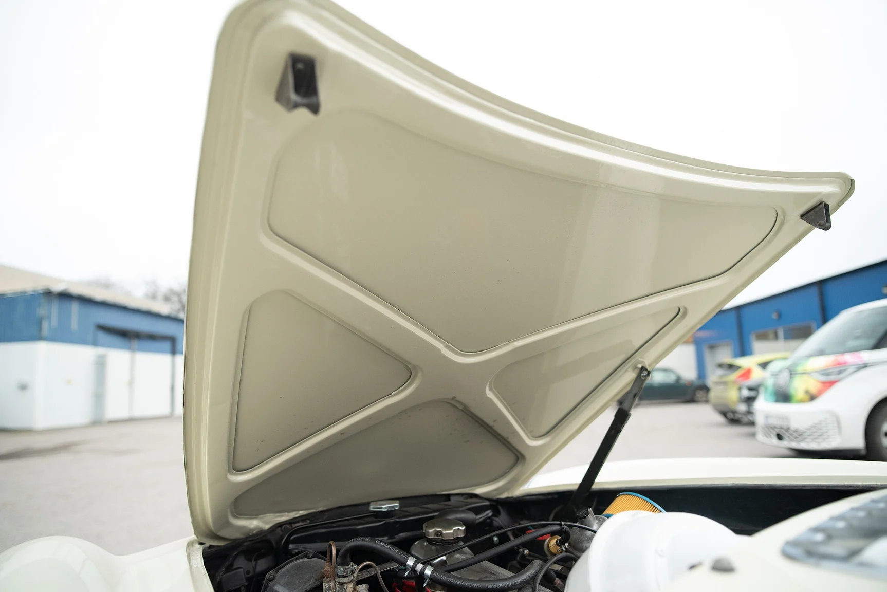 Image of 1964 Volvo P 1800S (28) mechanics