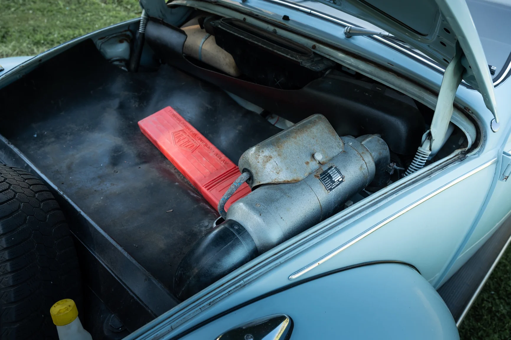 Image of 1968 Volkswagen 1300 Type 11 mechanics (5)
